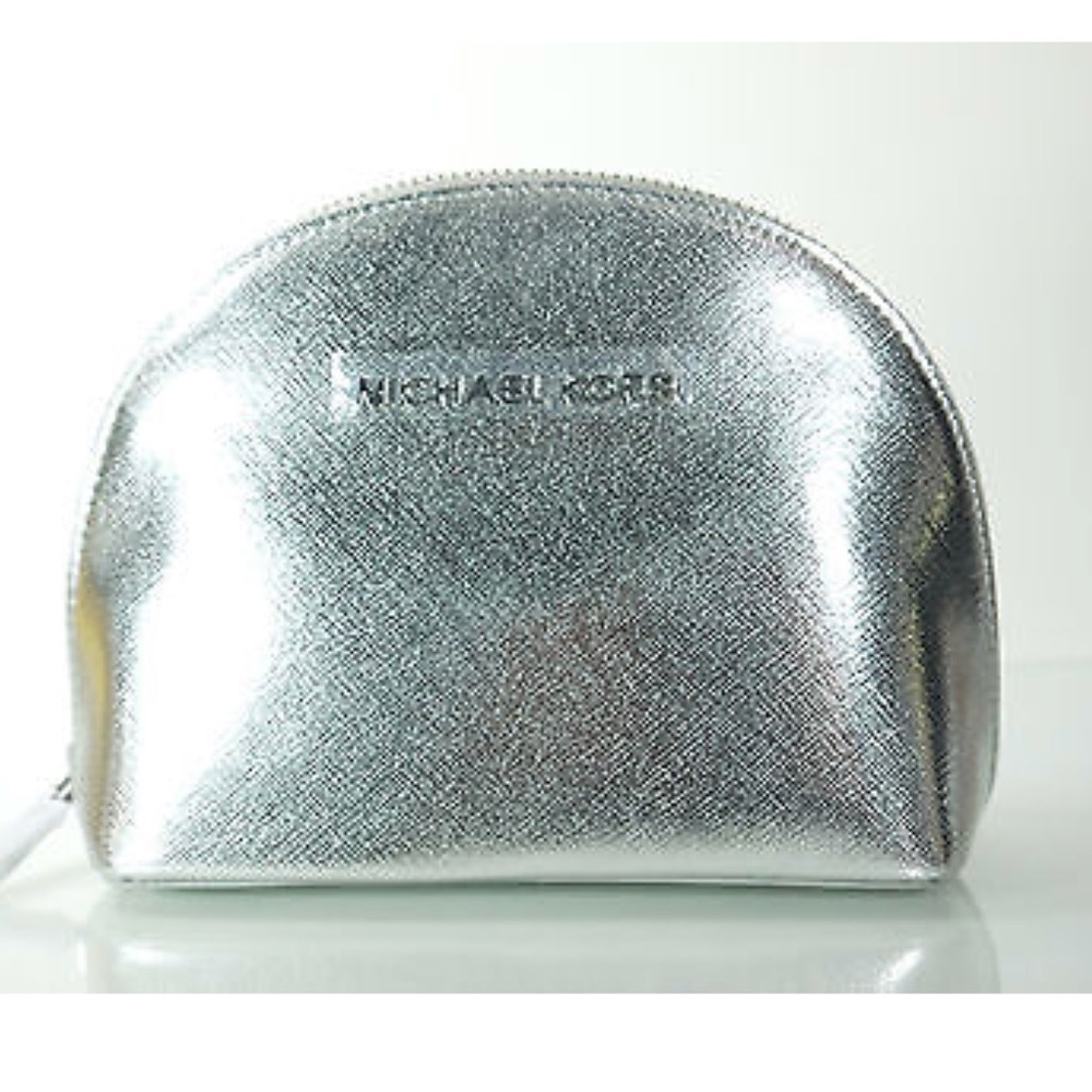Michael kors cosmetics case